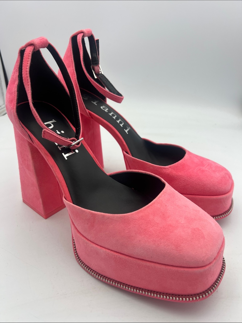 Gianni Bini Otten Suede Pink Ankle Strap Platform Pumps Studded Women’s Size 8.5